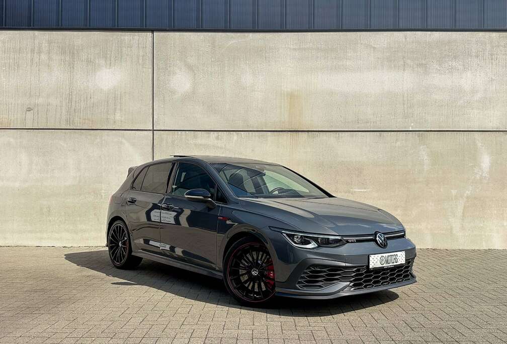 Volkswagen Golf 2.0 TSI GTI Clubsport Performance*DCC*AKRAPOVIC*KESSY*PANO*CAMERA*IQ LIGHTS*