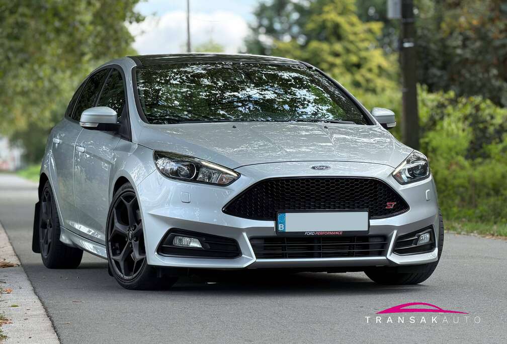 Ford Focus ST3 2.0 EcoBoost