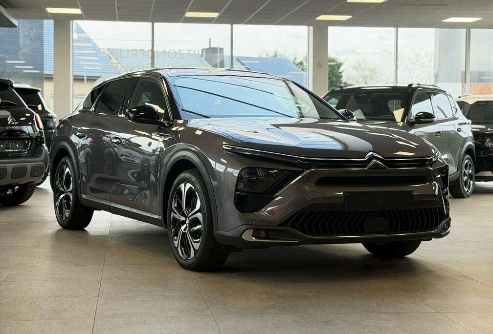 Citroen C5 X Plug- in Hybrid MAX 225PK // panodak