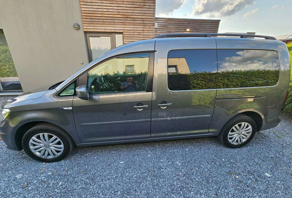 Volkswagen Caddy Maxi 2.0 TDi SCR Maxi Dark