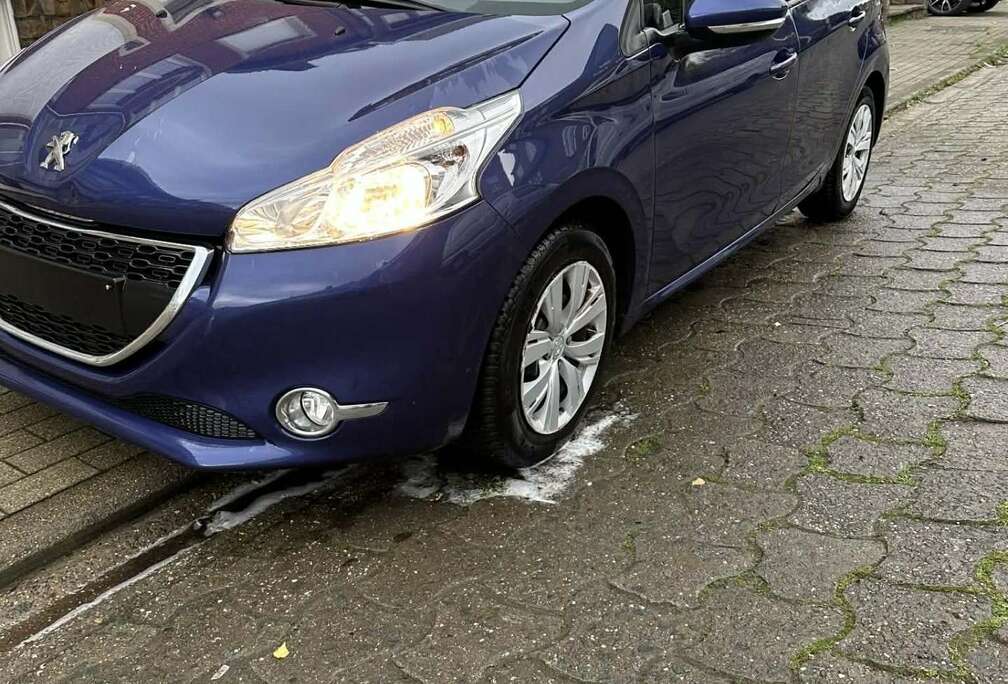 Peugeot 1.2i Active