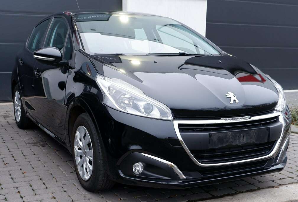 Peugeot 208 PureTech 82 Urban Move