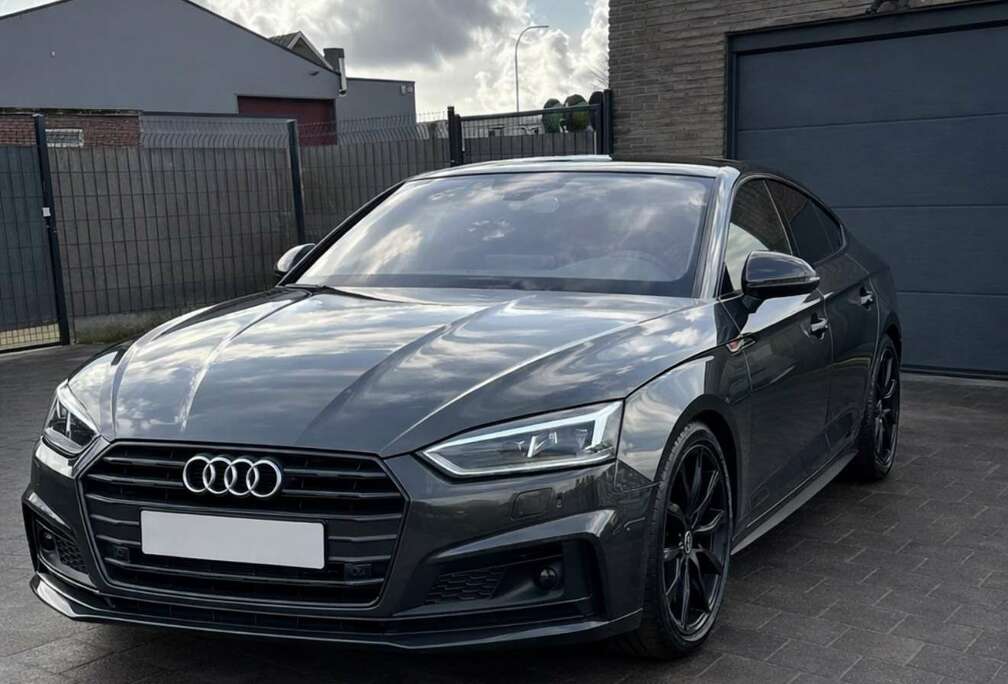 Audi Sportback 45 TFSI quatttro S tronic line