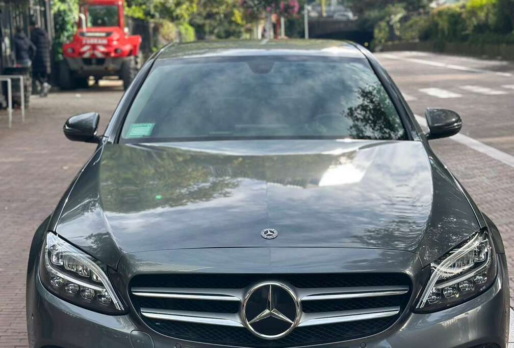 Mercedes-Benz d Business Solution