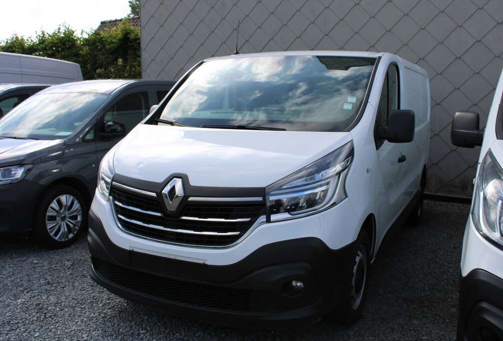 Renault 2.0 dCi 27 L1H1 Grand Confort-CAMERA-NAVI-6VIT