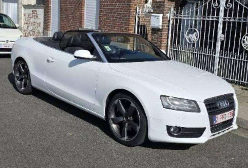 Audi A5 Cabriolet 2.0 TDi S line DPF
