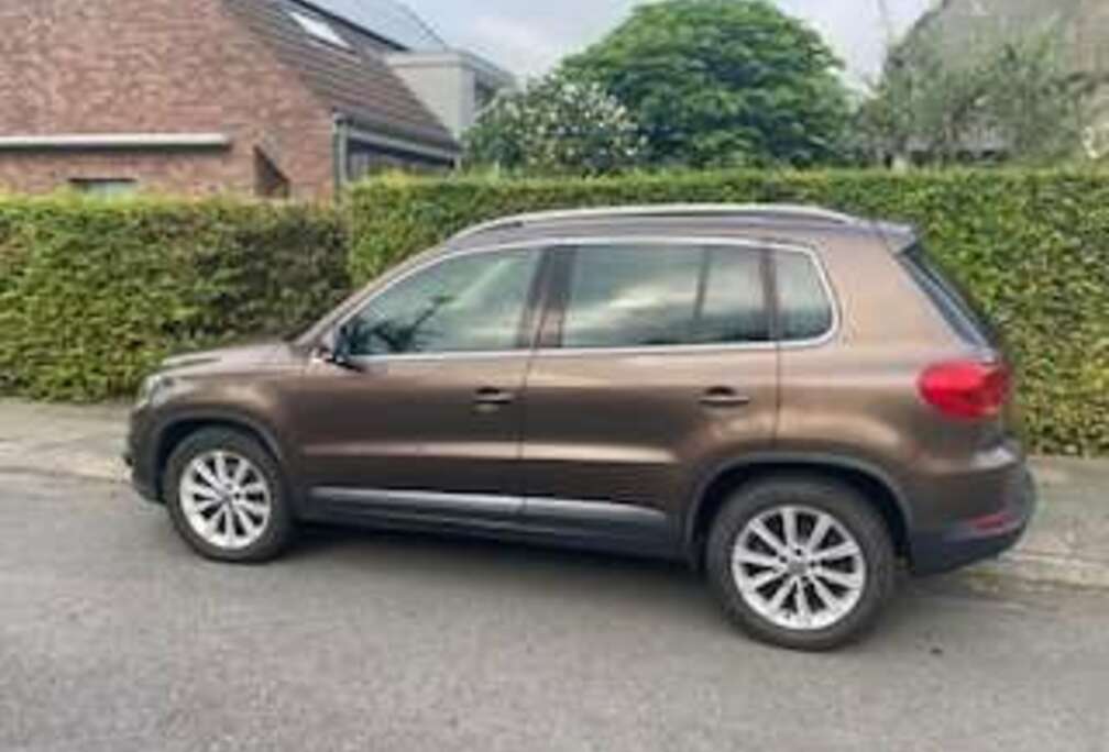 Volkswagen Tiguan 2.0 TDI DPF BlueMotion Technology Sport