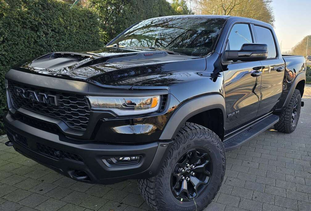 Dodge Model 2025 RHO € 94.900 ,- excl btw