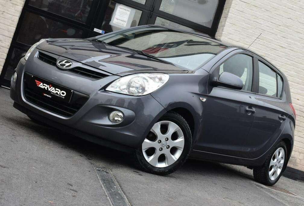 Hyundai 1.2i Lounge / Airco / Trekhaak / Topstaat / Garantie