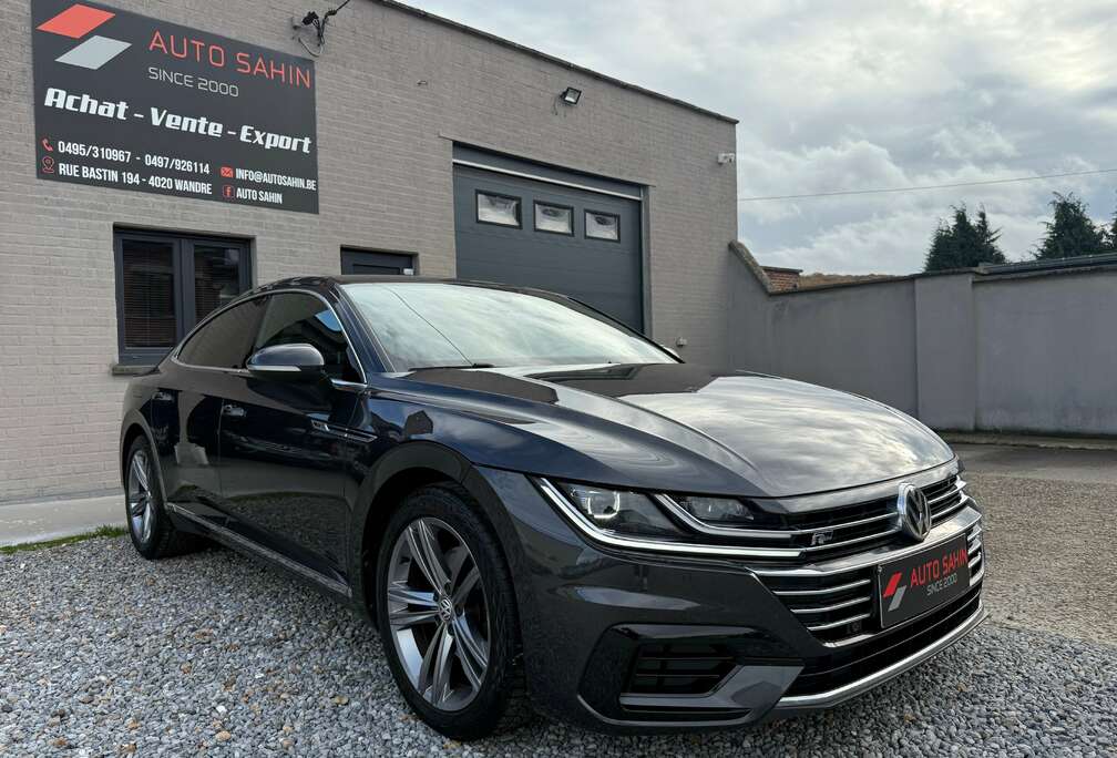 Volkswagen *R-LINE INT&EXT,XÉNON,LED,COCKPIT,CAMERA,CUIR*