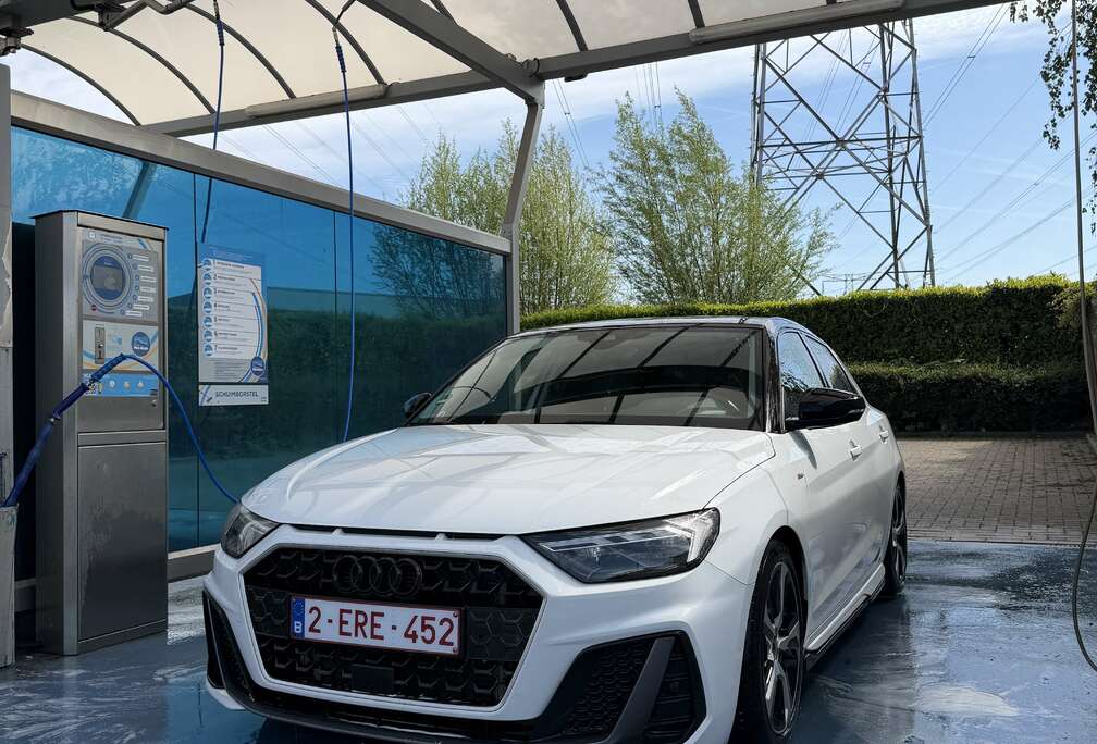 Audi Sportback 30 TFSI S line (EU6AP)