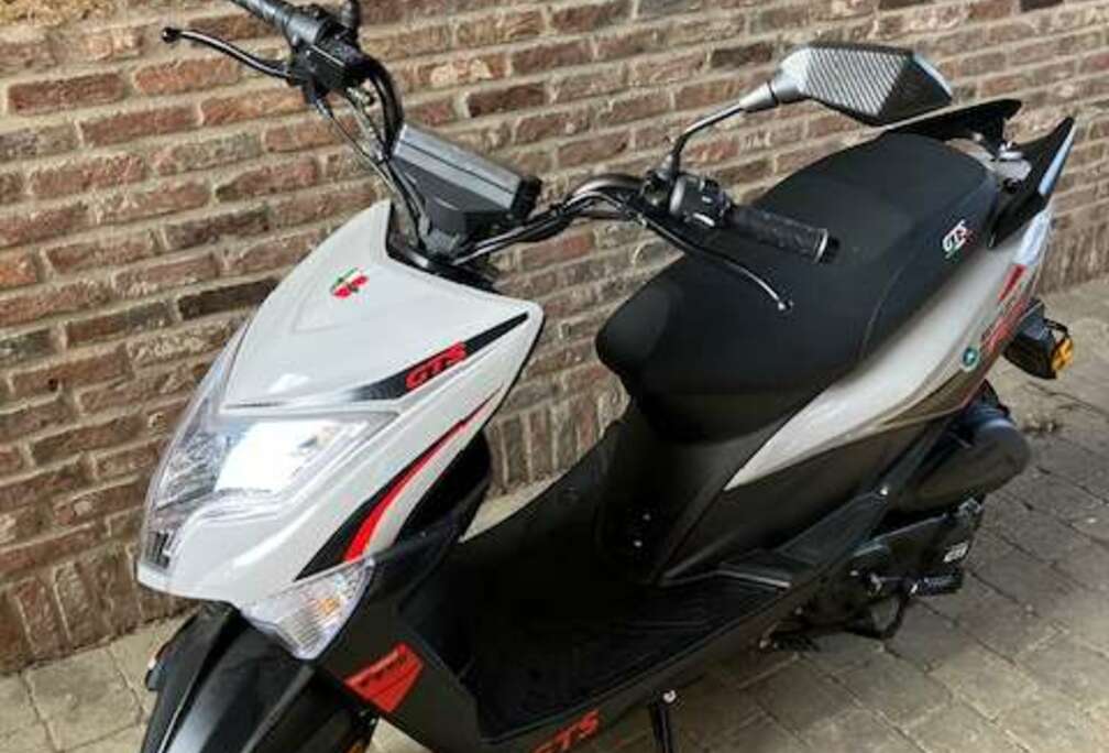 RS 50cc