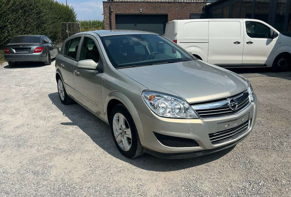 Opel Astra 1.4i/ GARANTIE 12MOIS/ CARPASS/ CT