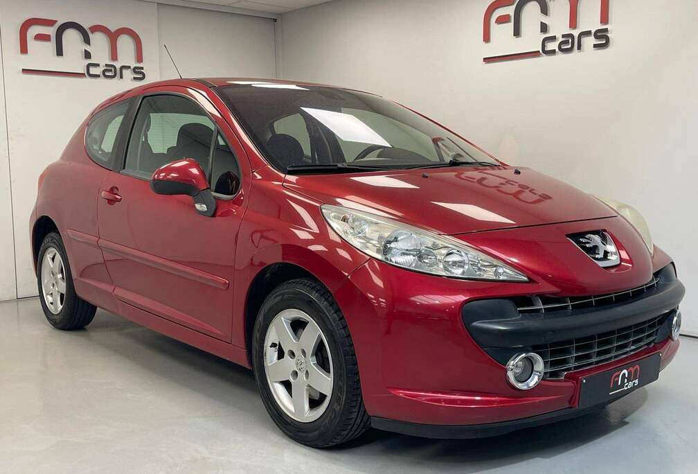 Peugeot 1.4i 16v benzine 108.000km Airco Pdc Garantie