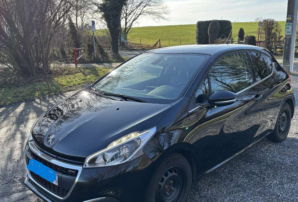 Peugeot 208 1.2 PureTech GT Line S