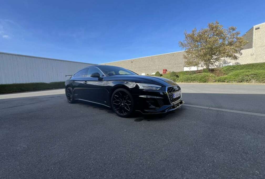 Audi Sportback 35 TFSI S tronic line