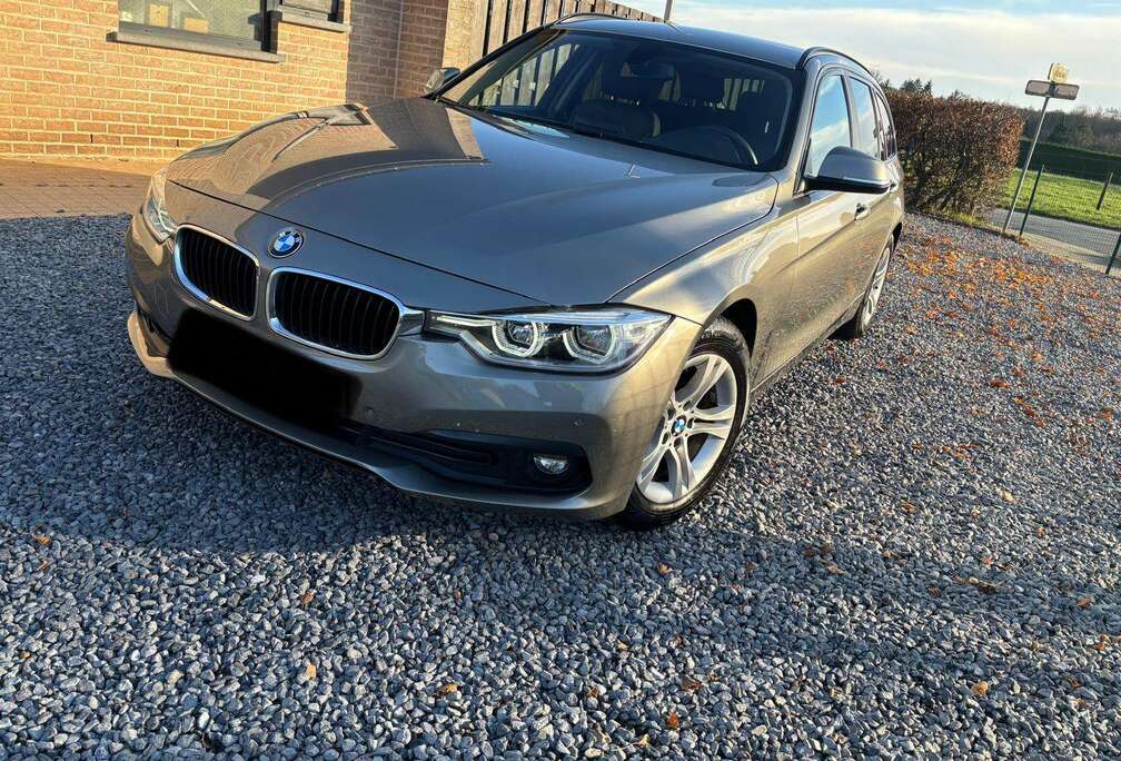 BMW 316d Touring Luxury Line