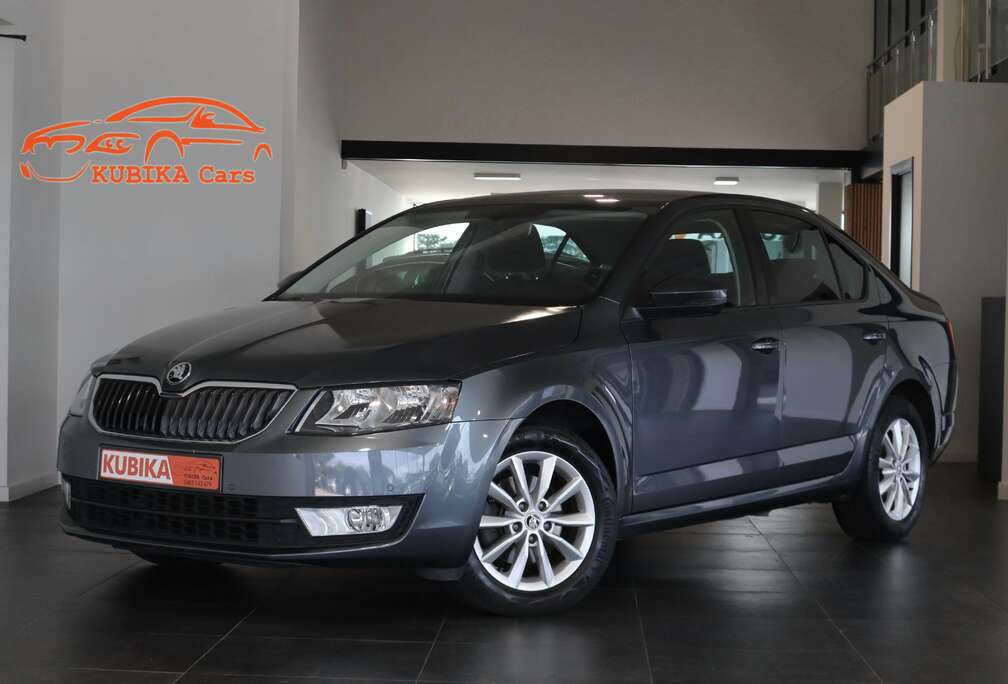 Skoda 1.0 TSI Style Navi CruiseC Zetelverw. Garantie *