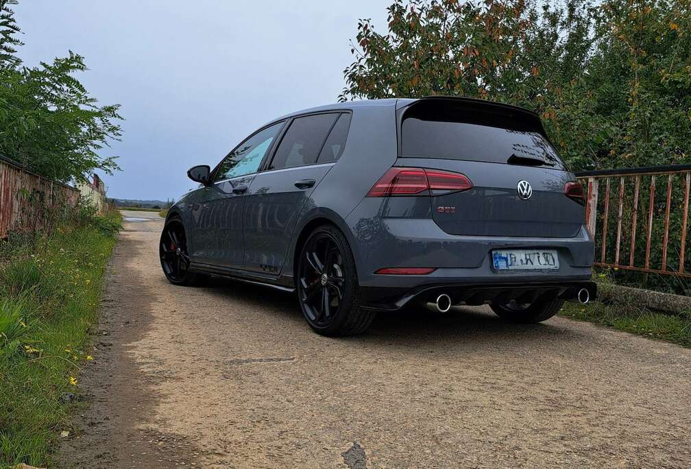 Volkswagen TCR 2.0 TSI OPF DSG
