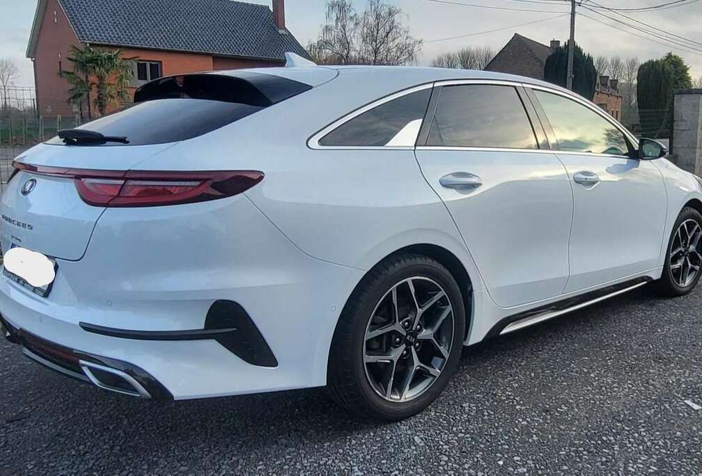 Kia ProCeed 1.6 CRDi GT-Line DCT ISG