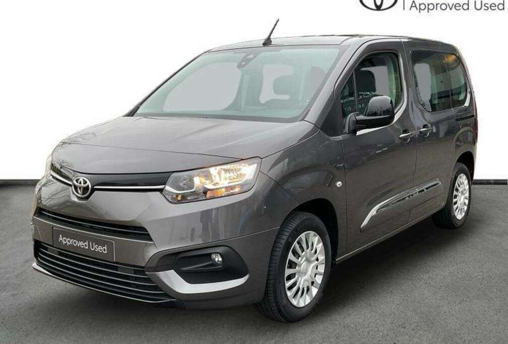 Toyota VERSO Shuttle SWB 1.2 81kW MT