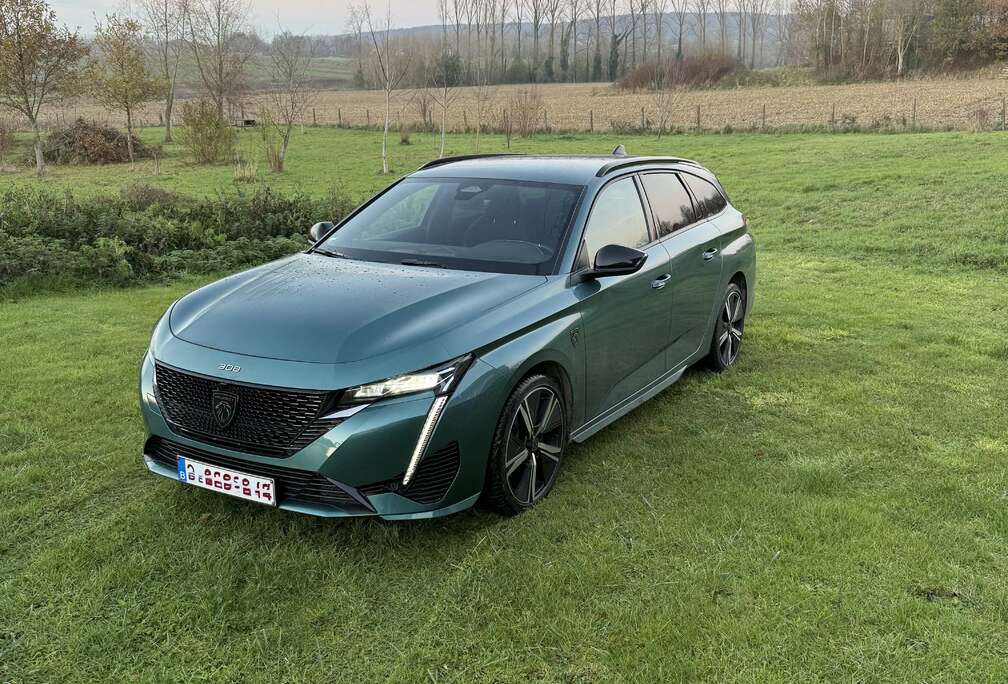 Peugeot SW PureTech 130 EAT8 GT