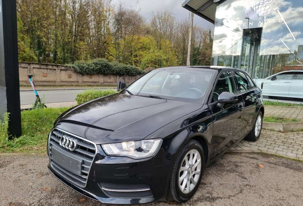 Audi Sportback 1.6 TDi Attraction *12 MOIS GARANTIE*