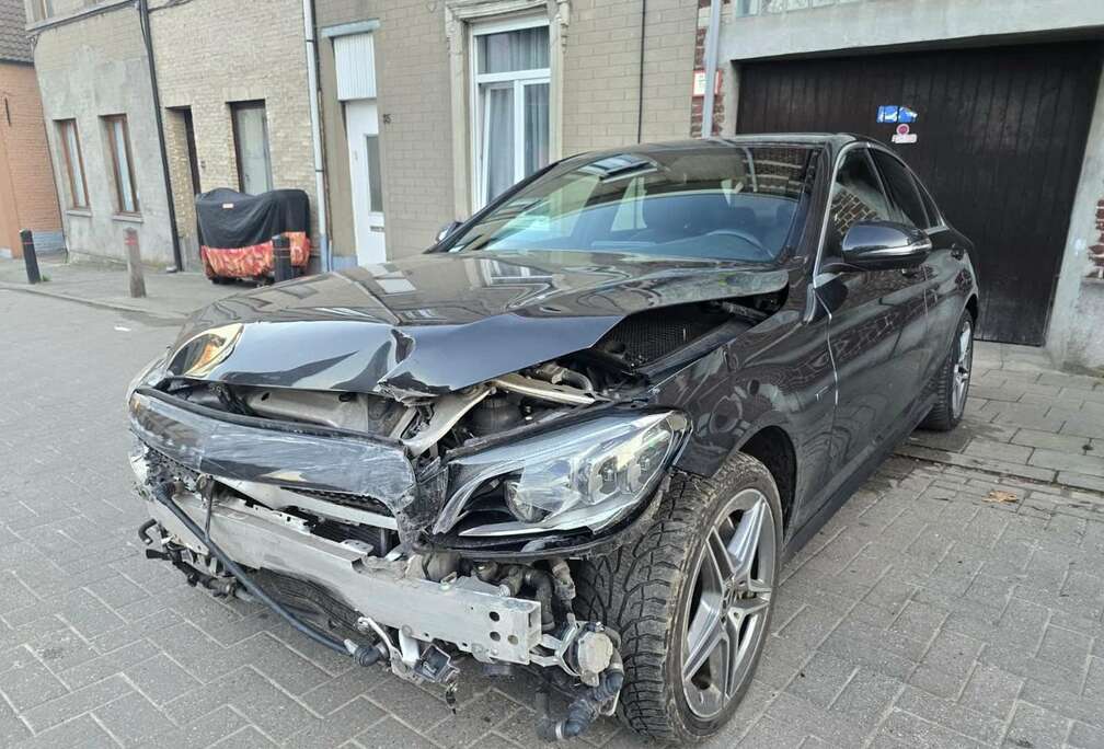 Mercedes-Benz C 300 de 9G-TRONIC AMG Line