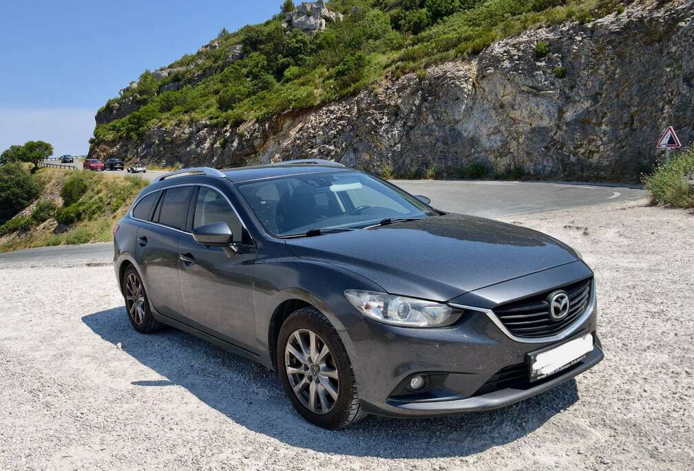 Mazda 2.2 Kombi SKYACTIV-D Center-Line