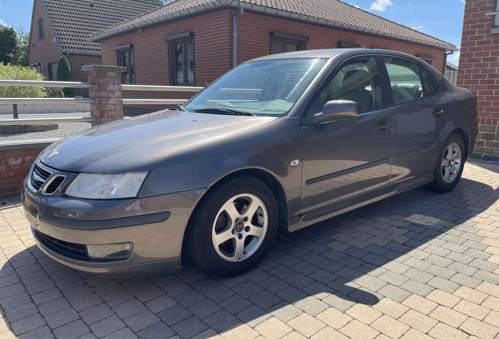 Saab 1.8i 16v Vector
