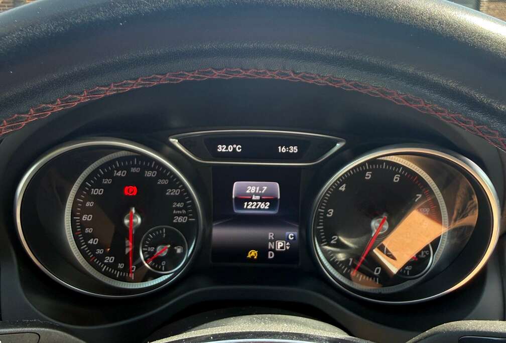 Mercedes-Benz GLA 180 Business Solution AMG (EU6.2)