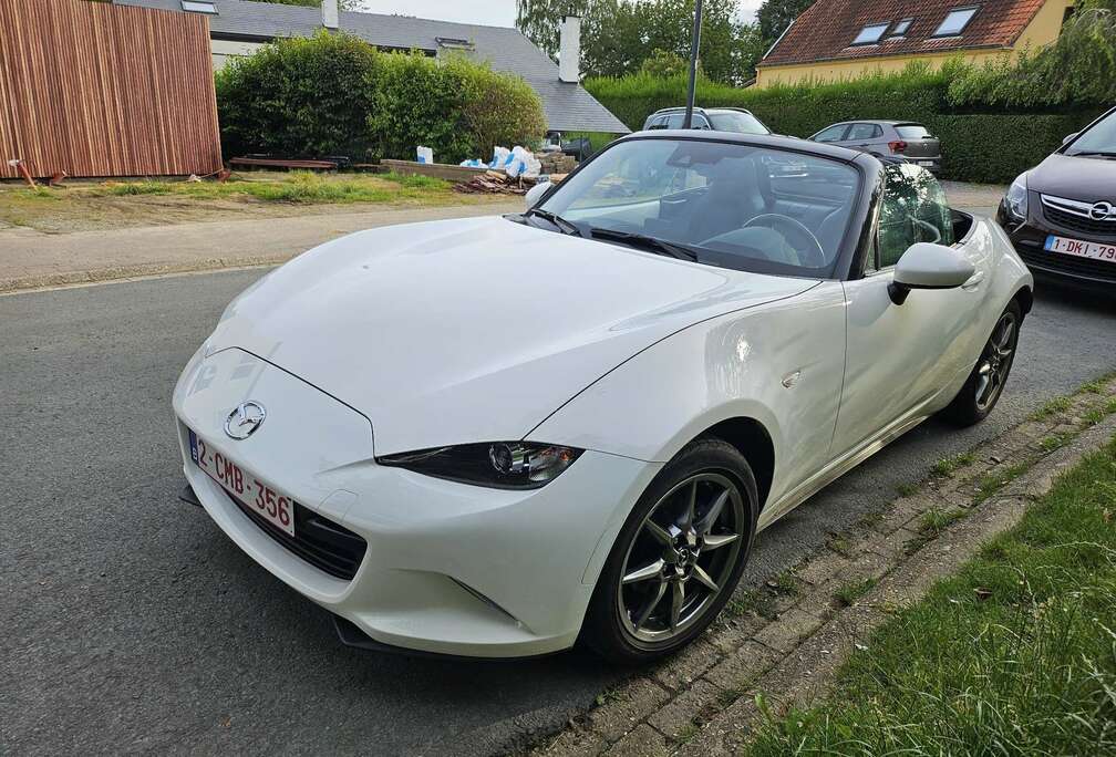 Mazda MX-5 1.8i Active   Technic pack