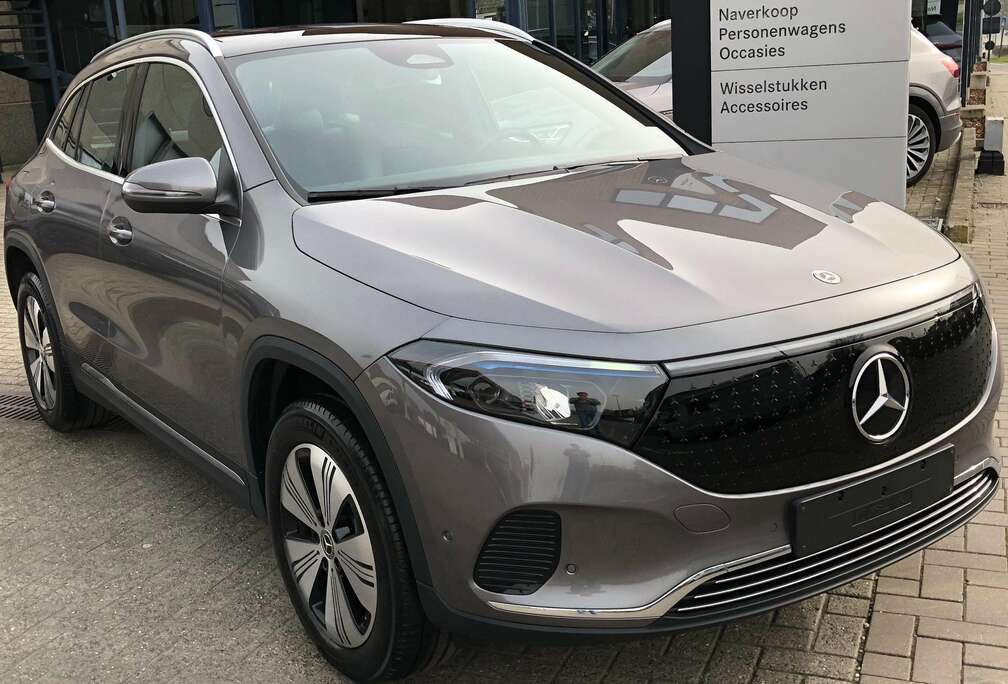 Mercedes-Benz EQA 300 4Matic schuifdak,camera,winterpack,Carplay