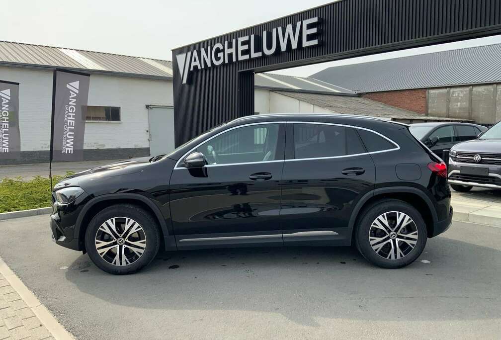 Mercedes-Benz d 4-Matic Luxury Line distroniek 360camera