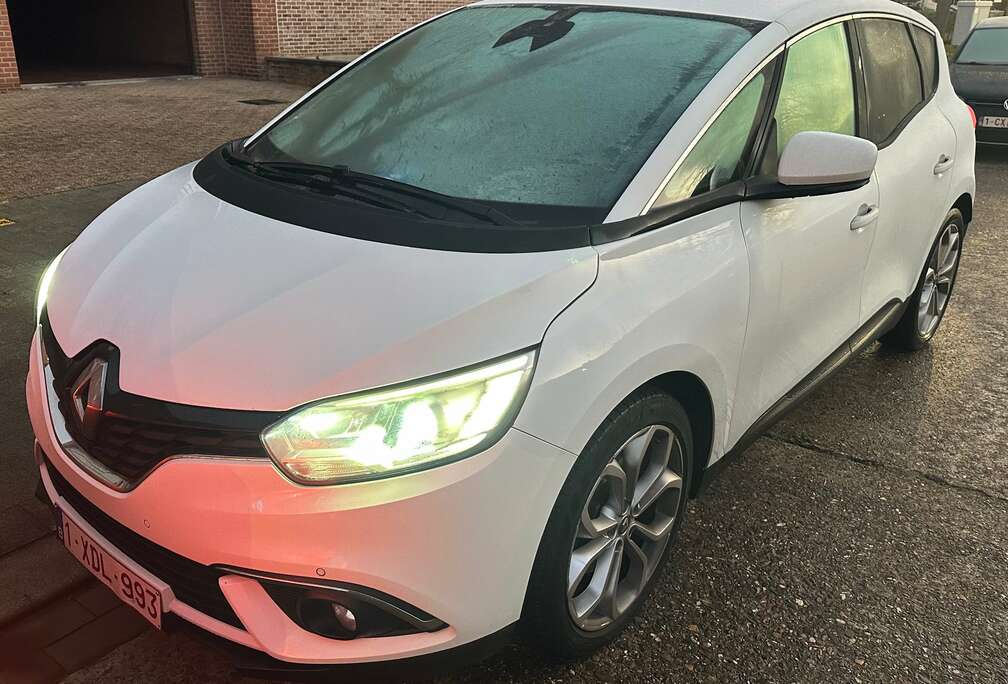 Renault Scenic ENERGY TCe 115 INTENS