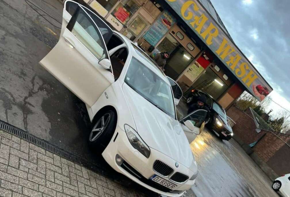 BMW 528i Touring Sport-Aut.