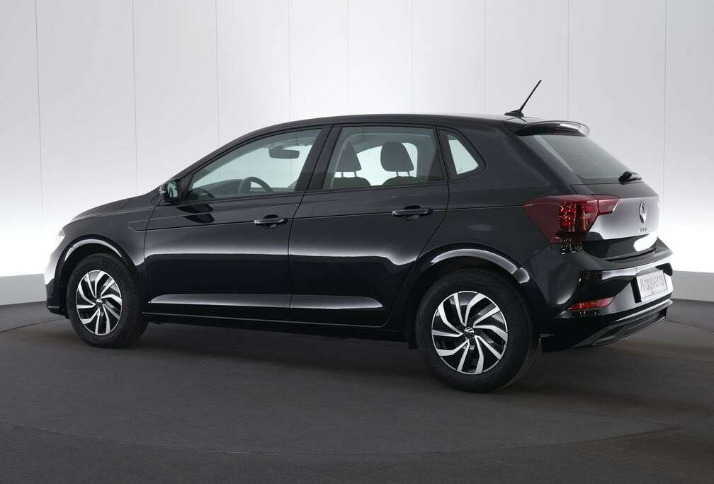 Volkswagen 1.0 TSI Life Business LED GPS PDC CAM Carplay