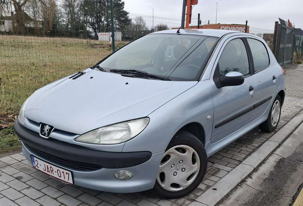 Peugeot 75 Grand Filou