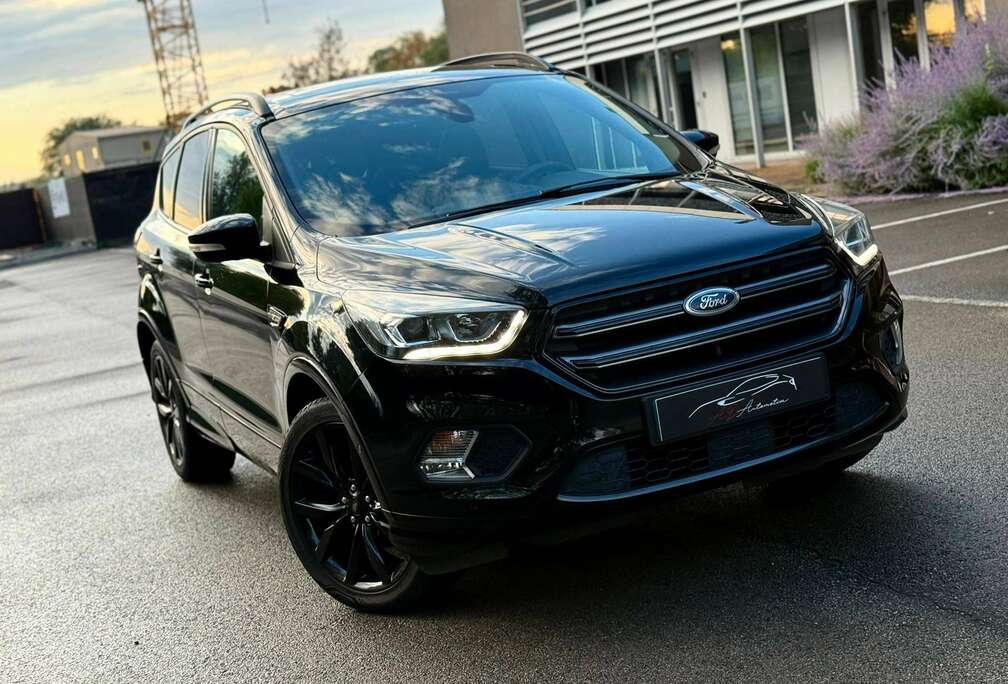 Ford Kuga 1.5 ST Line*Toit ouvrant*Clim Auto*Radar*CarPlay*