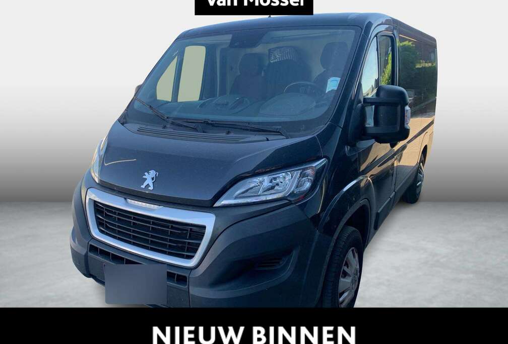 Peugeot 2.2 BlueHDi S&S 140 Premium 335 L2H1