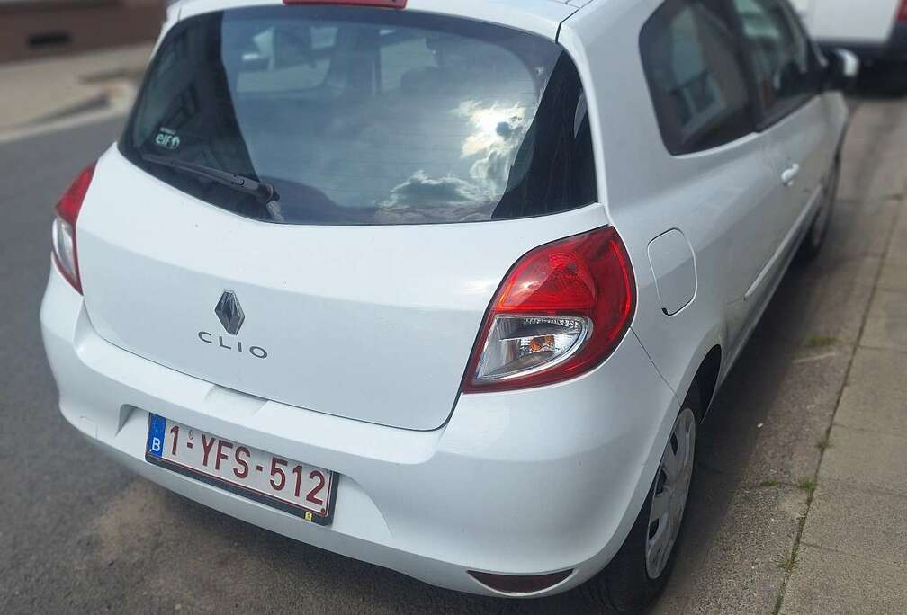 Renault Clio 1.2i Collection