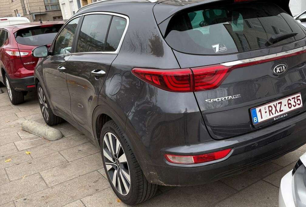 Kia 1.7 CRDi 2WD Lounge ISG