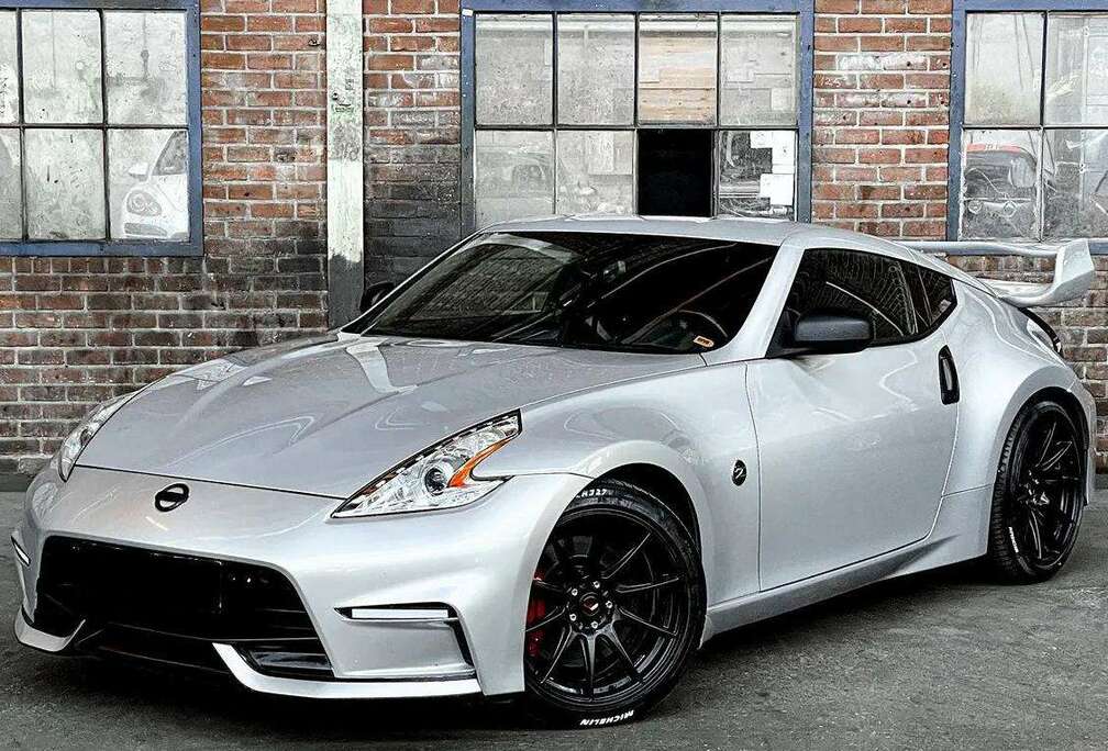 Nissan 370 Z Pack