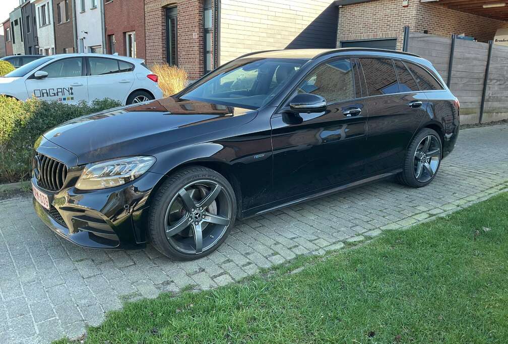 Mercedes-Benz C 300 e PHEV Sport Edition