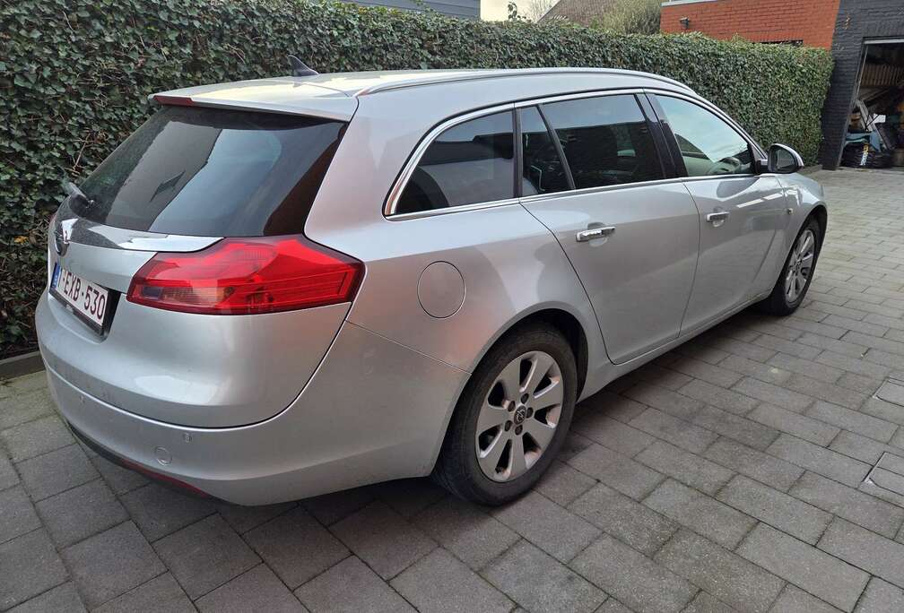Opel Sports Tourer 2.0 CDTi Cosmo DPF