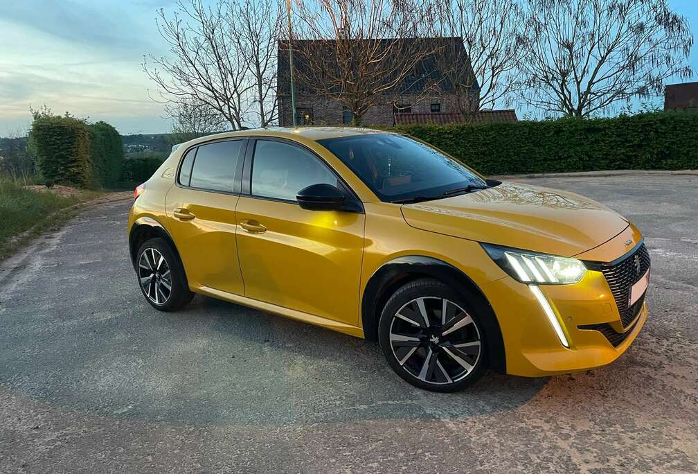 Peugeot 208 1.2i PureTech GT Line (EU6.3)