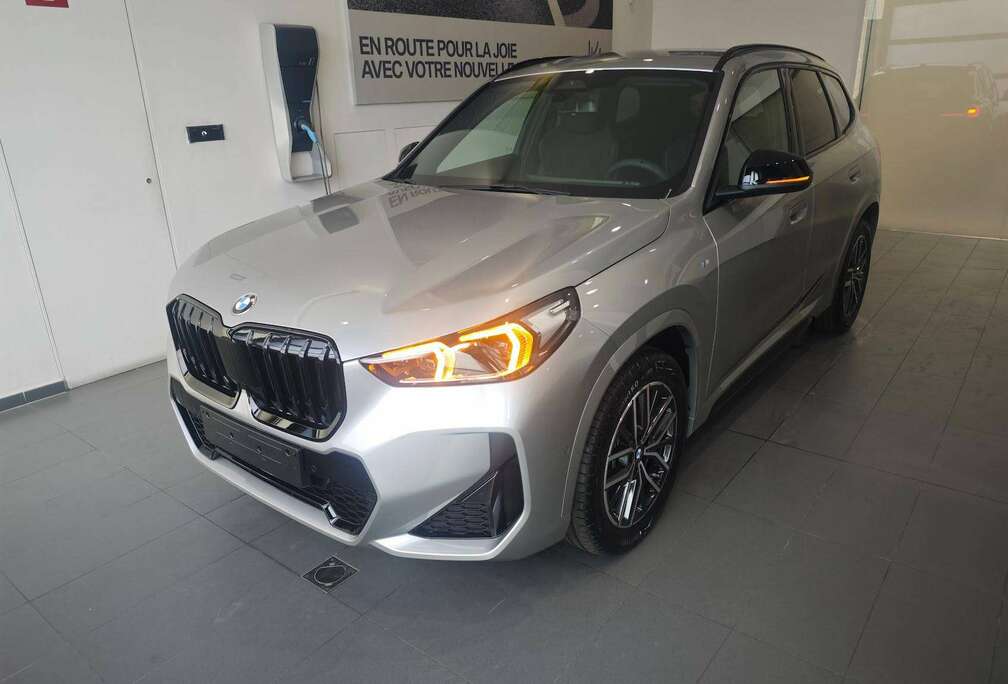 BMW X1 1.5iA sDrive18 Pack M - Shadow Look