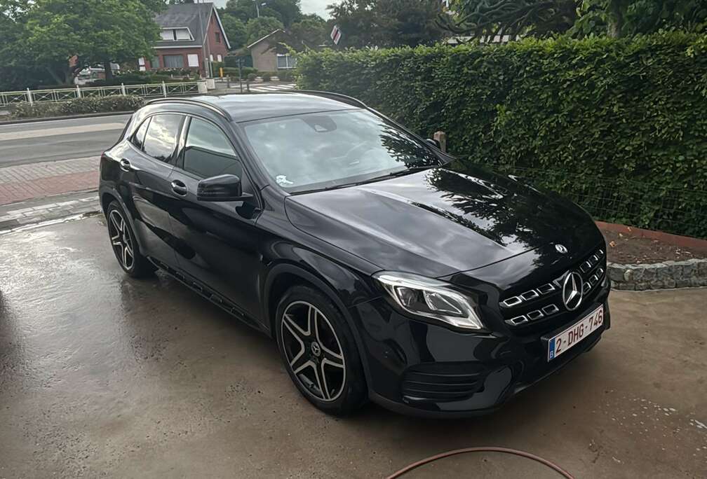 Mercedes-Benz d 7G-DCT AMG Line