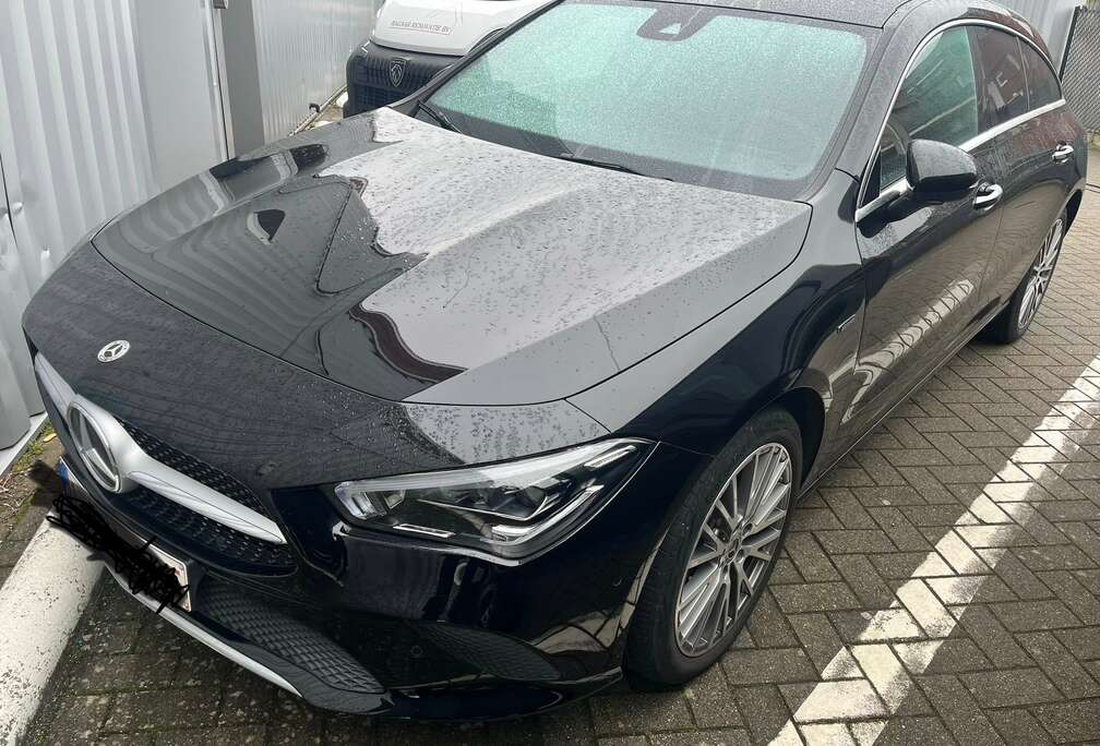 Mercedes-Benz CLA 250 e PHEV