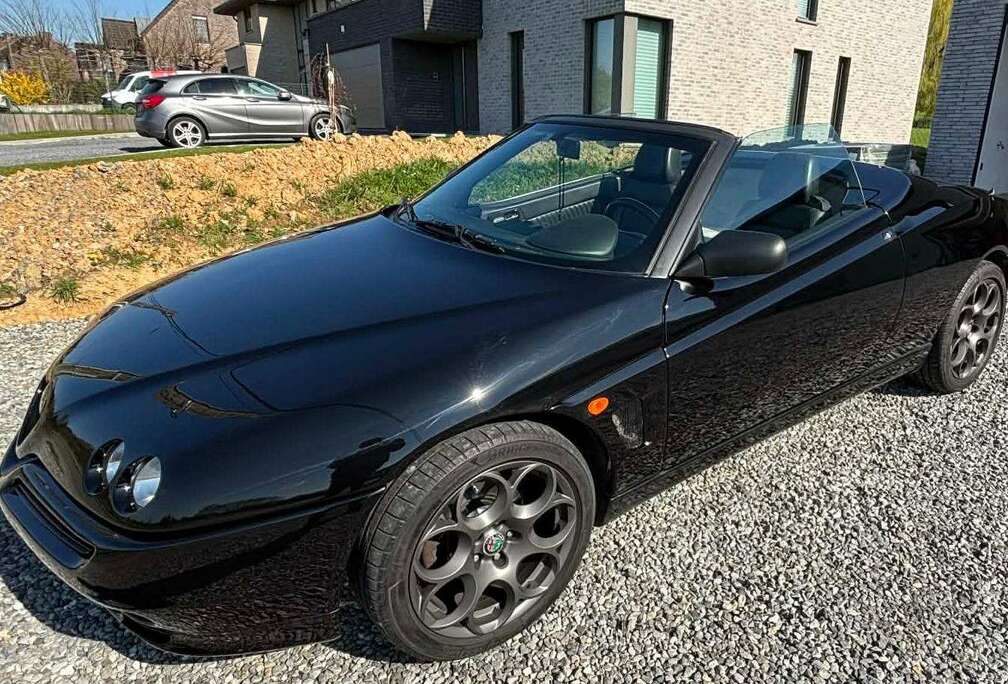 Alfa Romeo 3.0i V6 Lusso